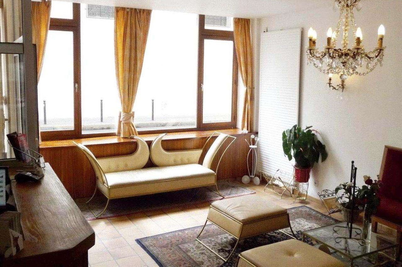 פריז Hotel Roi Rene מראה חיצוני תמונה